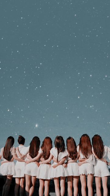 Lovelyz (러블리즈) is a South Korean girl group formed by Woollim Entertainment