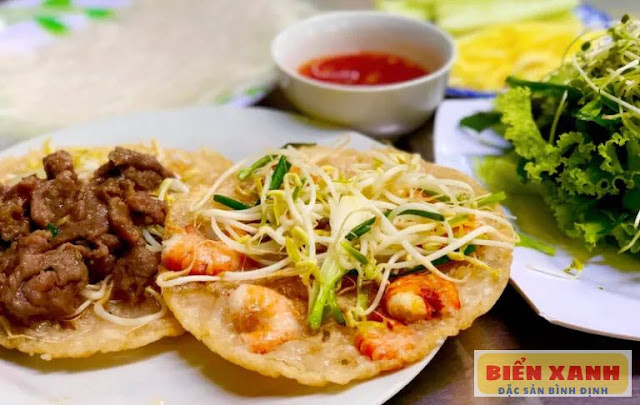 Bánh xèo tôm nhảy Quy Nhơn