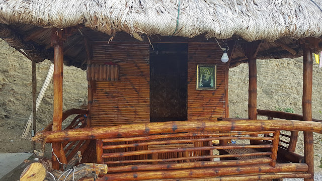 bahay kubo (nipa huts) at Tops Grill in Catbalogan City