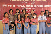 Maknai HUT Polwan Ke - 75 Srikandi Polres Tana Toraja Kunjungi SMK Kristen Makale