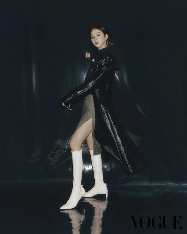Knetz talks about how stunning aespa Karina in a pictorial with VOGUE Korea! 