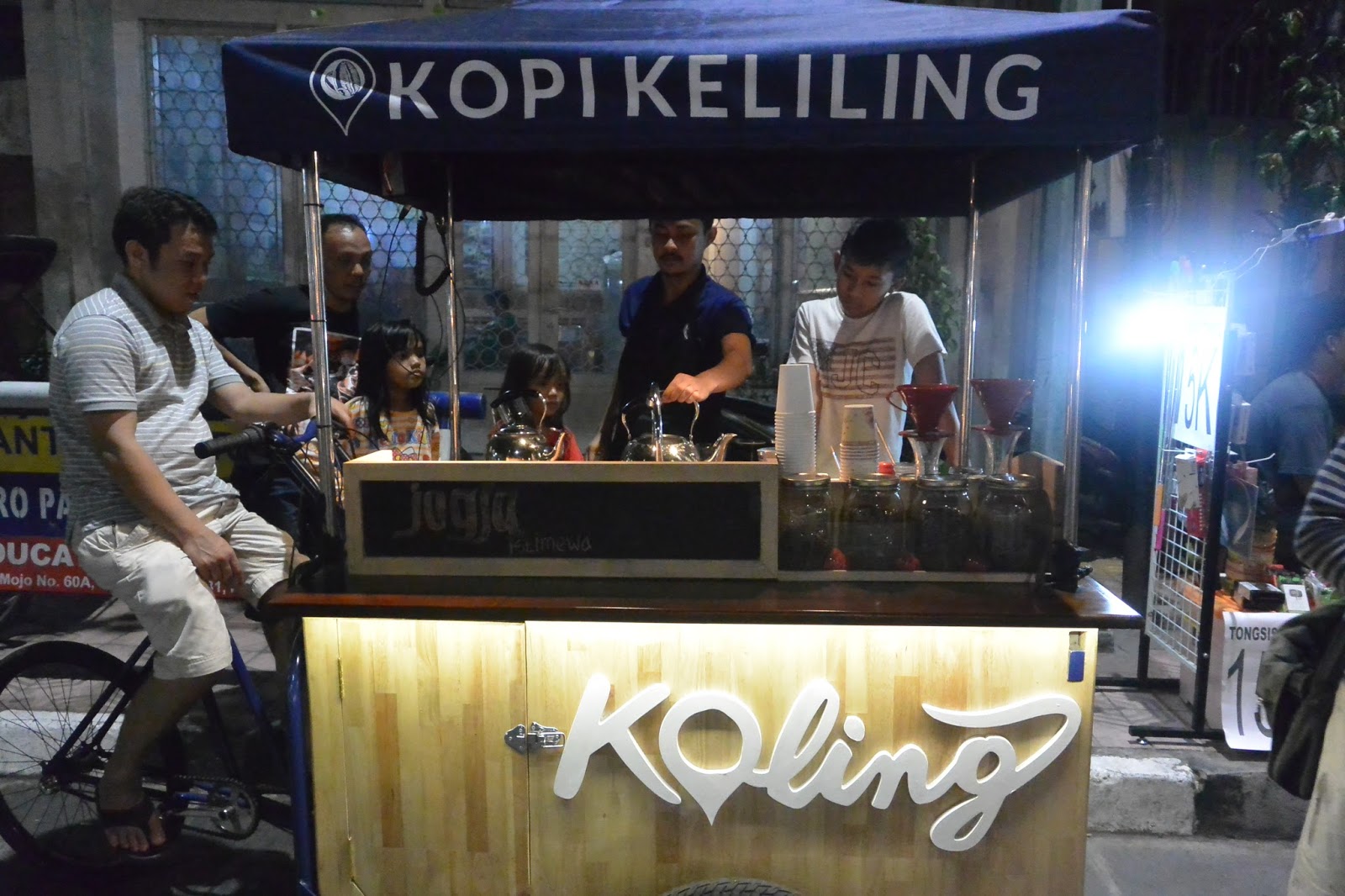 Koling Cafe Kedai Kopi Keliling Unik dari Jogja Ardian 