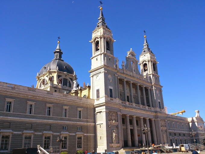 西班牙Madrid - 首次體驗鬥牛的震撼之旅 (馬德里皇宮、聖米格爾市場、太陽門廣場、拉斯班塔斯鬥牛場)