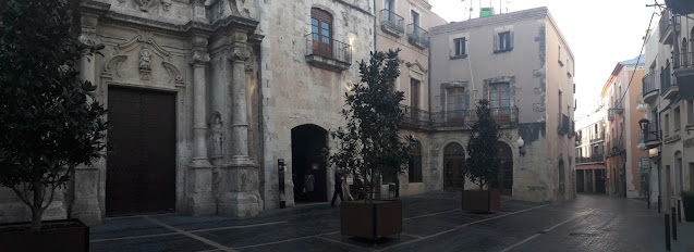 Ruta Castellera, El Vendrell a La Bisbal, plaça Vella de El Vendrell