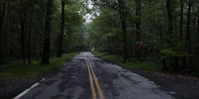 Jalan Raya Paling Angker Di Dunia