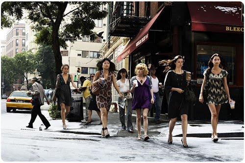 La magia de la fotografia urbana. (pasarela de la vida real)