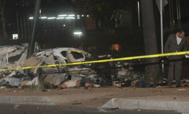 Ni bar ni valet parking son responsables por choque de BMW en Reforma: Abogado