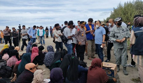 Karo Ops Polda Aceh dan Kapolresta Banda Aceh Tinjau Kondisi Imigran Rohingya