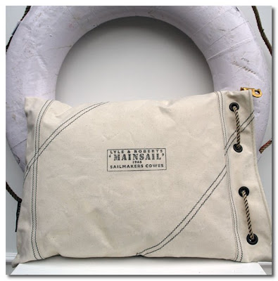 mainsail cushion Par Courrier