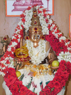 vaembu muthumari amman