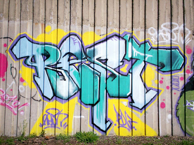 Namur graffiti Rest