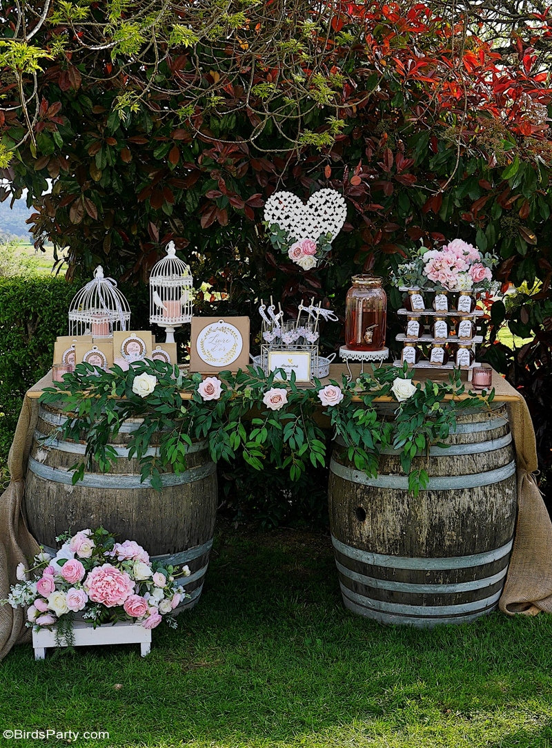 DIY Ideas for a Backyard Wedding - easy, budget DIY décor and favors for celebrating your micro wedding in your backyard or small outdoors venue! #by BIrdsParty.com @BirdsParty #wedding #diywedding #backyardwedding #gardenwedding #samllwedding #weddingfavors #weddingideas #weddingdecor