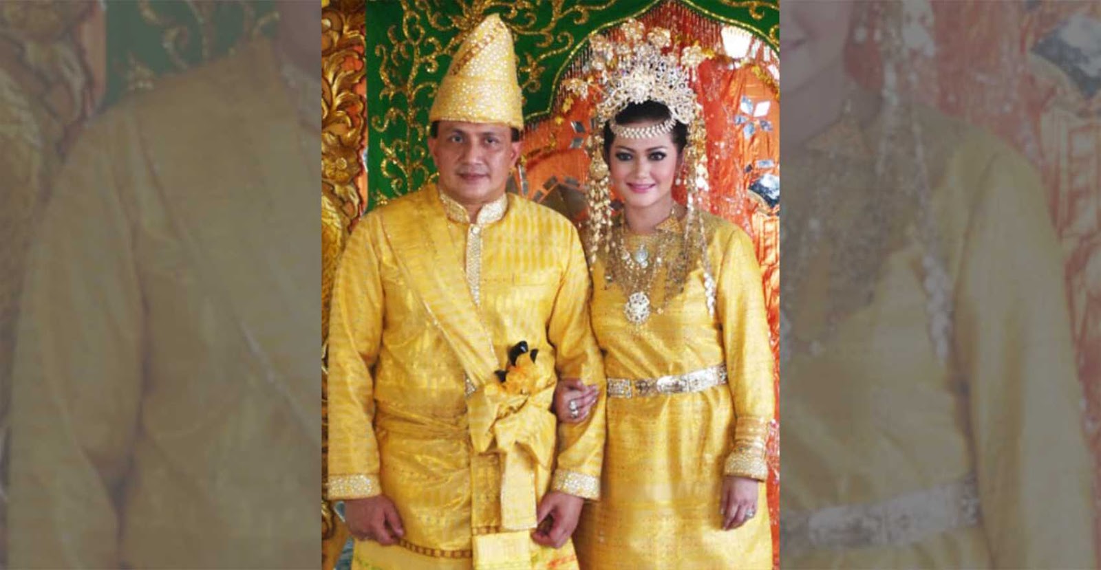 Pakaian Adat Sumatera Utara Ulasan Lengkap Nama Gambar Pakaian Adat Sumatera Utara Ulasan Lengkap Nama Gambar