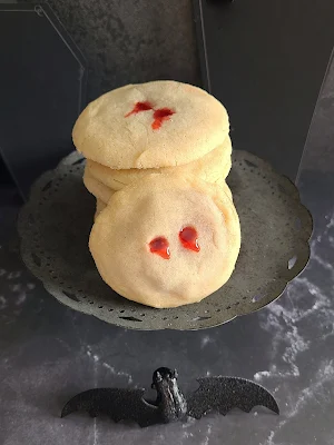 Kiss from a Vampire Cookies
