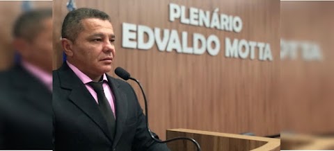 Ação cancela o aumento dos salários do prefeito, vice e secretários em Patos-PB 