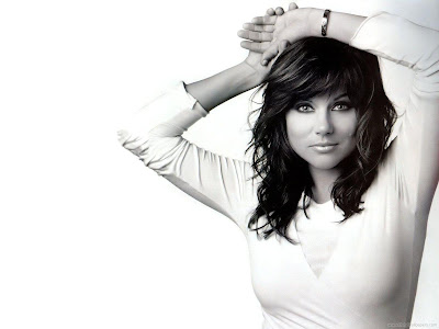 Tiffani Thiessen Hollywood Actress HD Wallpaper-1440x1280-02