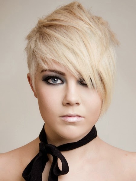 Emo Short Hairstyles With Multicolored Hair