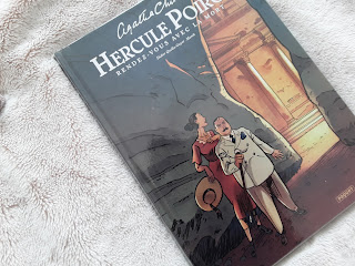 image couverture avis chronique littéraire résumé photo couverture critique résumé complet bande dessinée avec Hercule Poirot