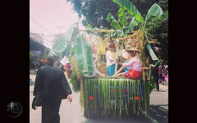 Foto dapet nyomot dari Bu Lurah Yuli Merdekawati. ( Seni Gondang Cigadung )