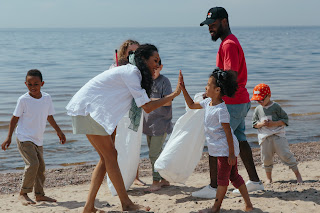 Beach cleaning, Respect environment, eco-friendly activities