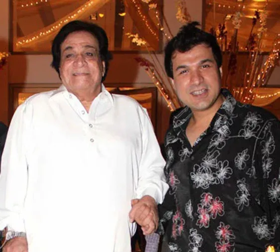 kader khan sarfaraz khan