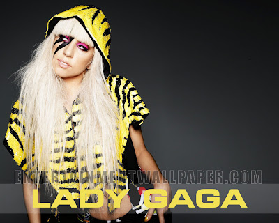 Fashionable_Lady_Gaga_Wallpaper_2011