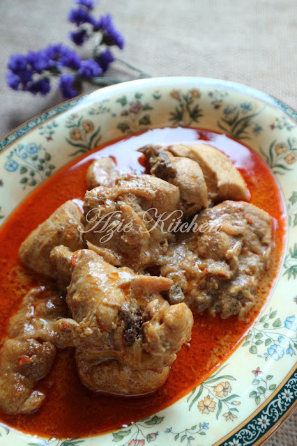 Gulai Ayam Kelantan - Azie Kitchen