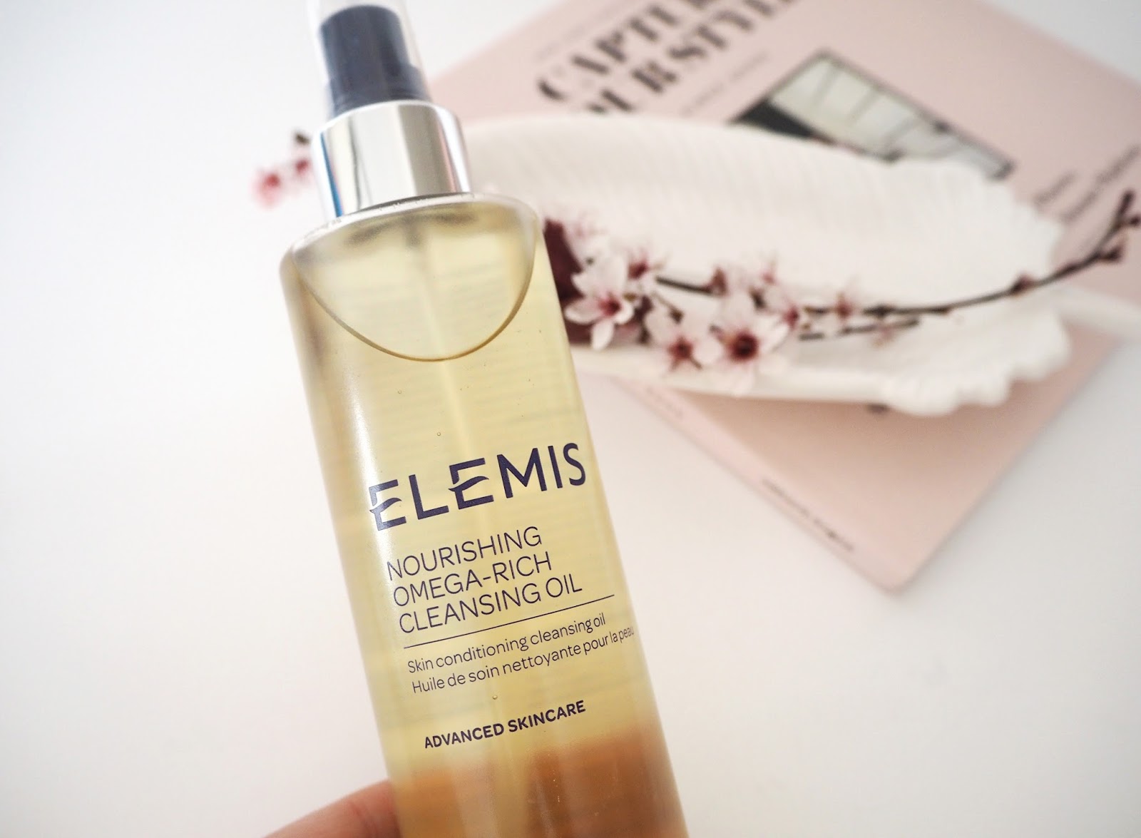 Loves List: March, Katie Kirk Loves, UK Blogger, Beauty Blogger, Lifestyle Blogger, Make Up Blogger, Skincare Blogger, Monthly Favourites, Beauty Review, Skincare Review, Elemis Omega Rich Cleansing Oil
