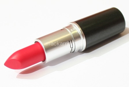 c_RelentlesslyRedLipstickMAC