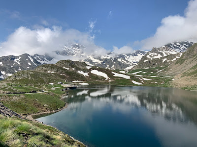 The Italian Alps boast breathtaking landscapes of snow-capped peaks, lush alpine meadows, and crystal-clear lakes that captivate outdoor enthusiasts worldwide. This stunning beauty offers endless opportunities for hiking, mountaineering, skiing, and rock climbing in a pristine natural setting.