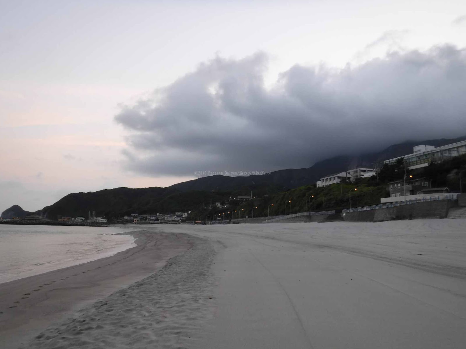 神津島二日目 前浜海岸で朝一海水浴 旅カメラ旅グルメ