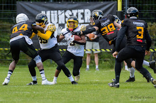 Sportfotografie American Football NRW Münster Blackhawks Düsseldorf Bulldozer