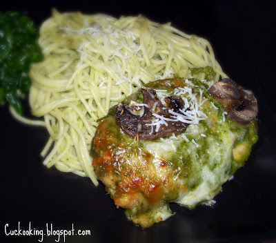Cooking Creation: Pesto Chicken with Mushrooms and Pasta