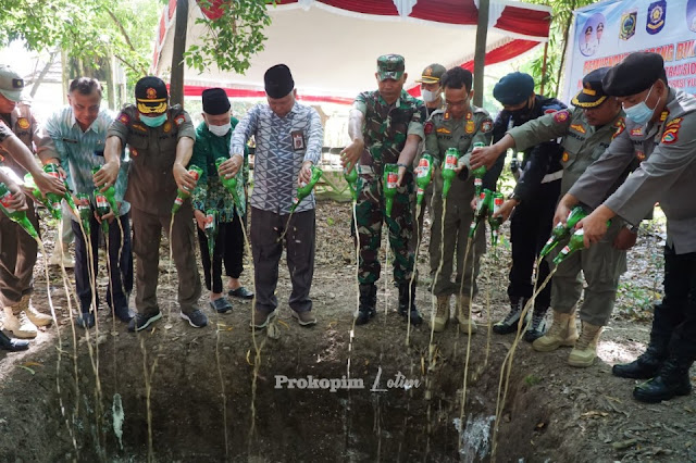 Satpol PP Lotim musnahkan 4.111 liter miras, jenis tuak paling banyak