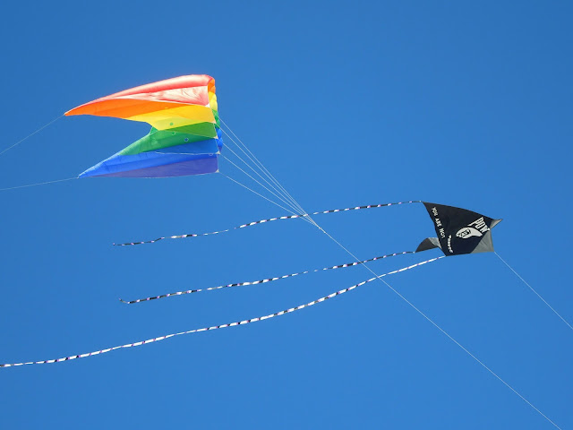 POW kite