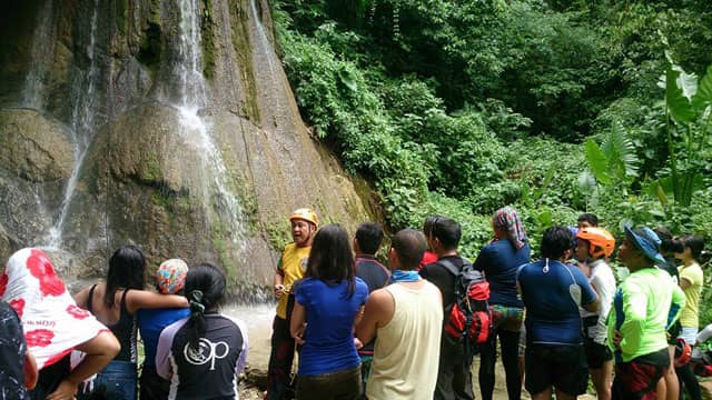 Kaddlagan Outdoor Adventure Rappelling