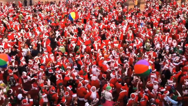 Largest Gathering of Santas - Melbourne, Australia