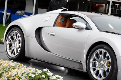 Bugatti Veyron 16.4 Grand Sport Live Debut