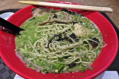 Tonkotsu Ikkyu, spinach tonkotsu