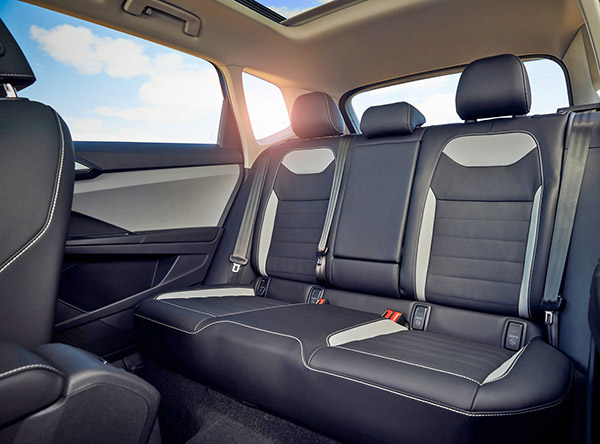 2022 VW Taos: the boring choice... - CAR ON REPIYU