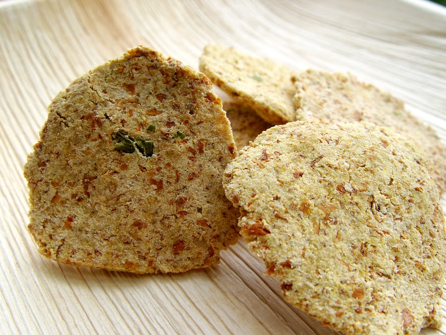 Raw Almond Pulp Vadais (Crackers)
