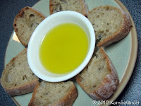 olive-oil-with-bread-breakfast