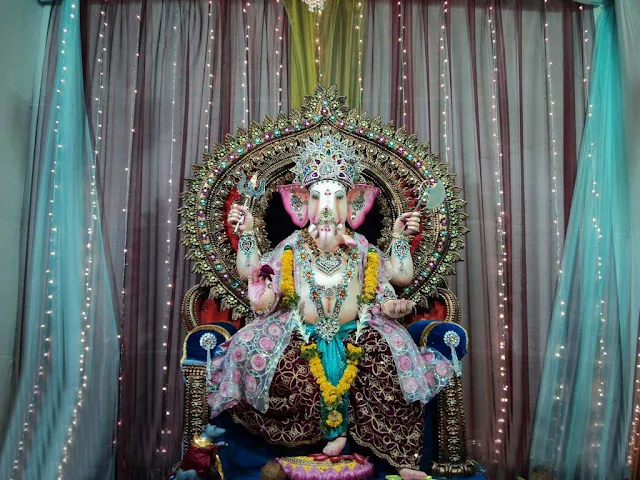 shree-ganesh-ji-lovely-photos-ganpati vinayak photos Gallery गणपती फोटो new  ganesh_chaturthi_hd_wallpape free-download.jpeg