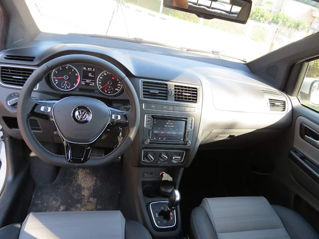 VW Fox 2016 automatizado - teste  - interior