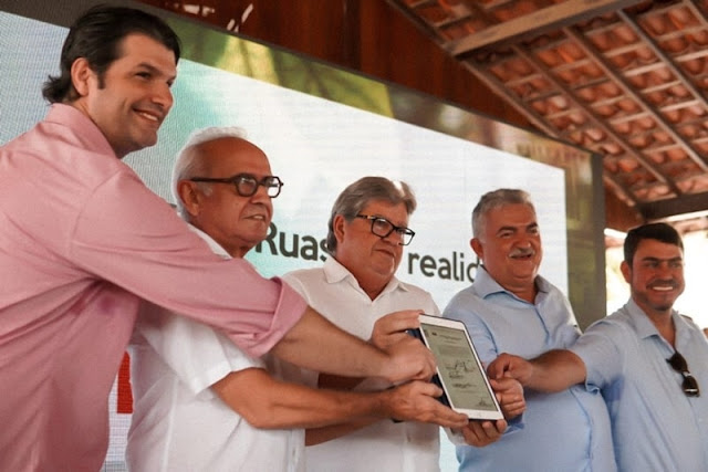 Ao lado do governador, Cícero Lucena e Leo Bezerra autoriza construção do Parque das Três Ruas, nos Bancários
