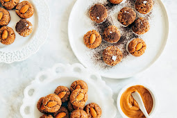 no-bake peanut butter cookies (vegan + gluten-free)