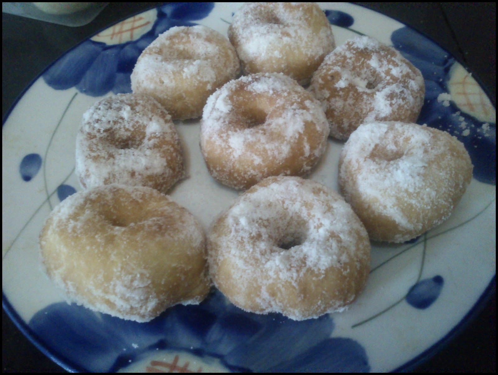 Journey Of Life: Resepi : Donut comel dan gebu untuk minum 