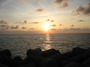 . view from the same beach mentioned before in ChatanSunset Beach. (img )