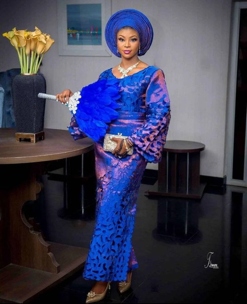 Royal blue traditional wedding outfit for bride yoruba tribe
