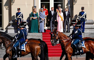 Princess of Orange attends first opening of parliament